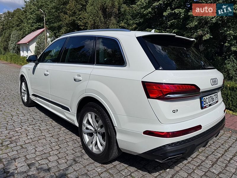 Позашляховик / Кросовер Audi Q7 2025 в Києві фото 43 Позашляховик / Кросовер Audi Q7 2025 в Києві