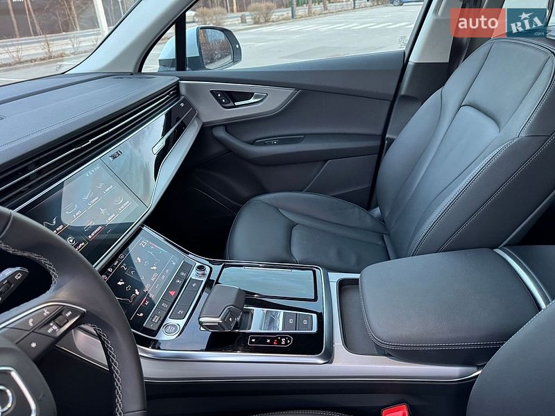 Позашляховик / Кросовер Audi Q7 2025 в Києві фото 71 Позашляховик / Кросовер Audi Q7 2025 в Києві