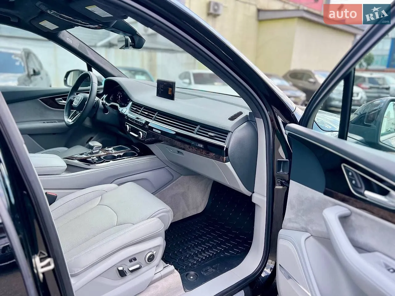 2018 Audi Q7 - мініатюра 26