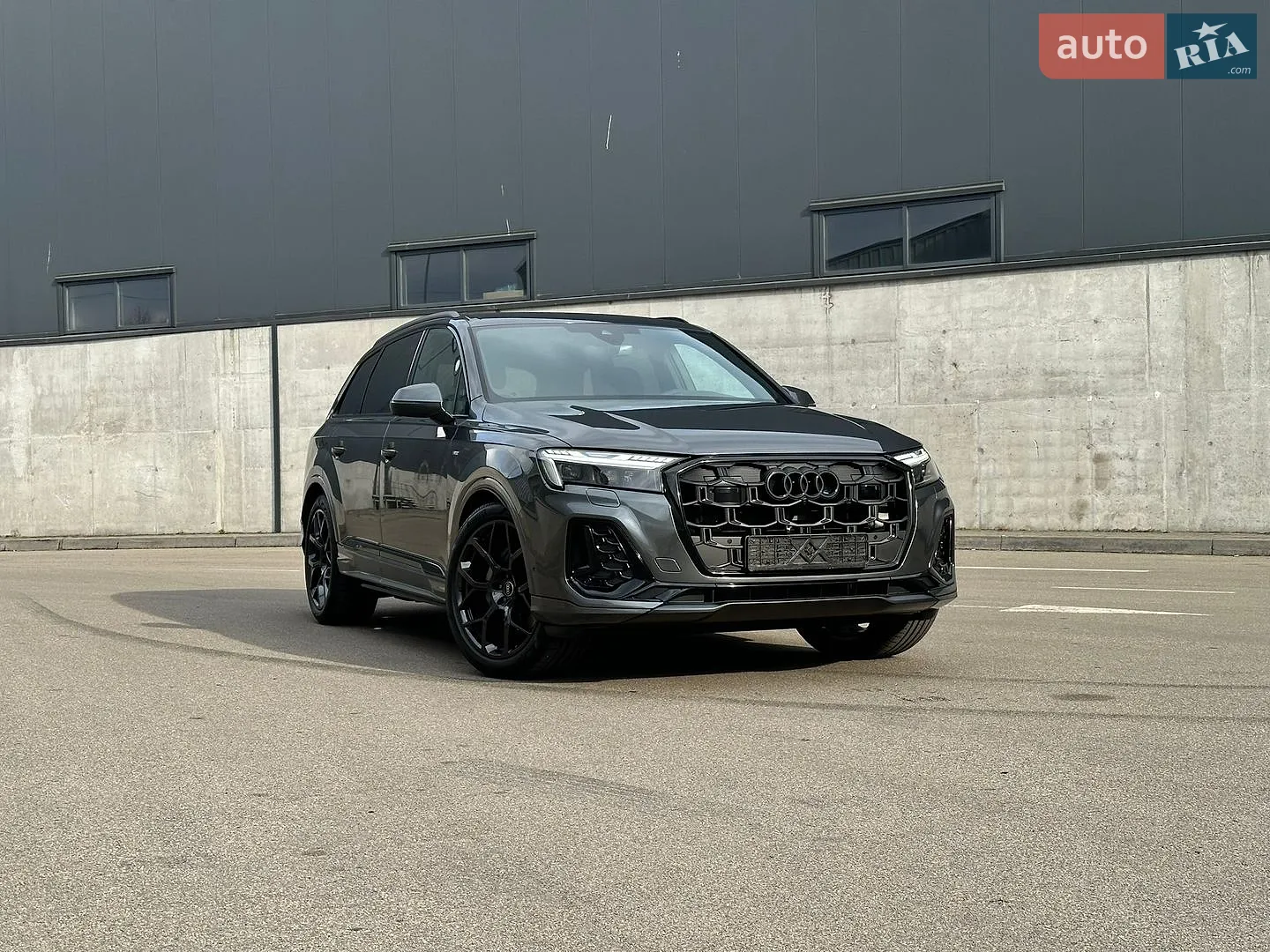 2025 Audi Q7 - мініатюра 3