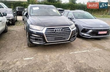 Позашляховик / Кросовер Audi Q7 2019 в Львові
