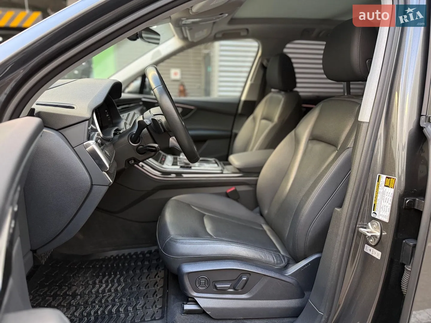 2020 Audi Q7 - мініатюра 10