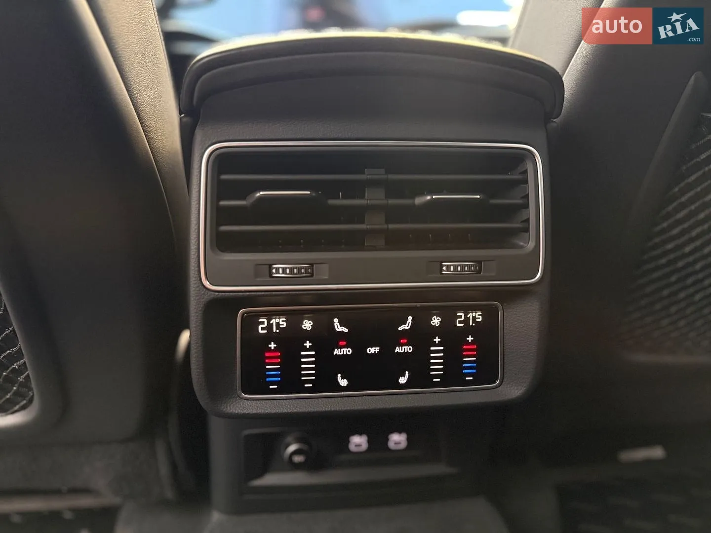 2020 Audi Q7 - мініатюра 15