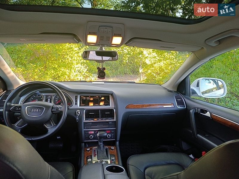 Внедорожник / Кроссовер Audi Q7 2014 в Кропивницком