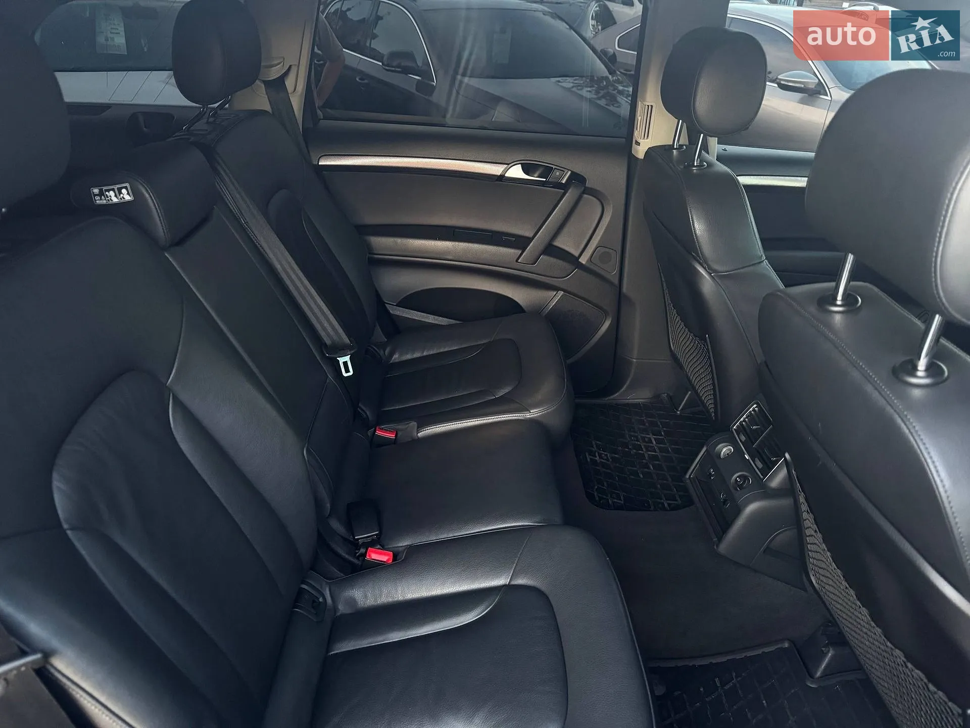 2011 Audi Q7 - мініатюра 23
