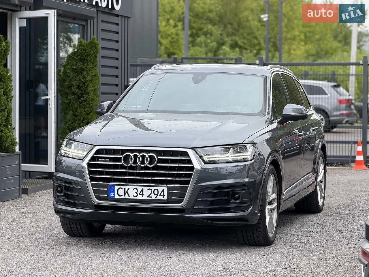 2017 Audi Q7 - мініатюра 2
