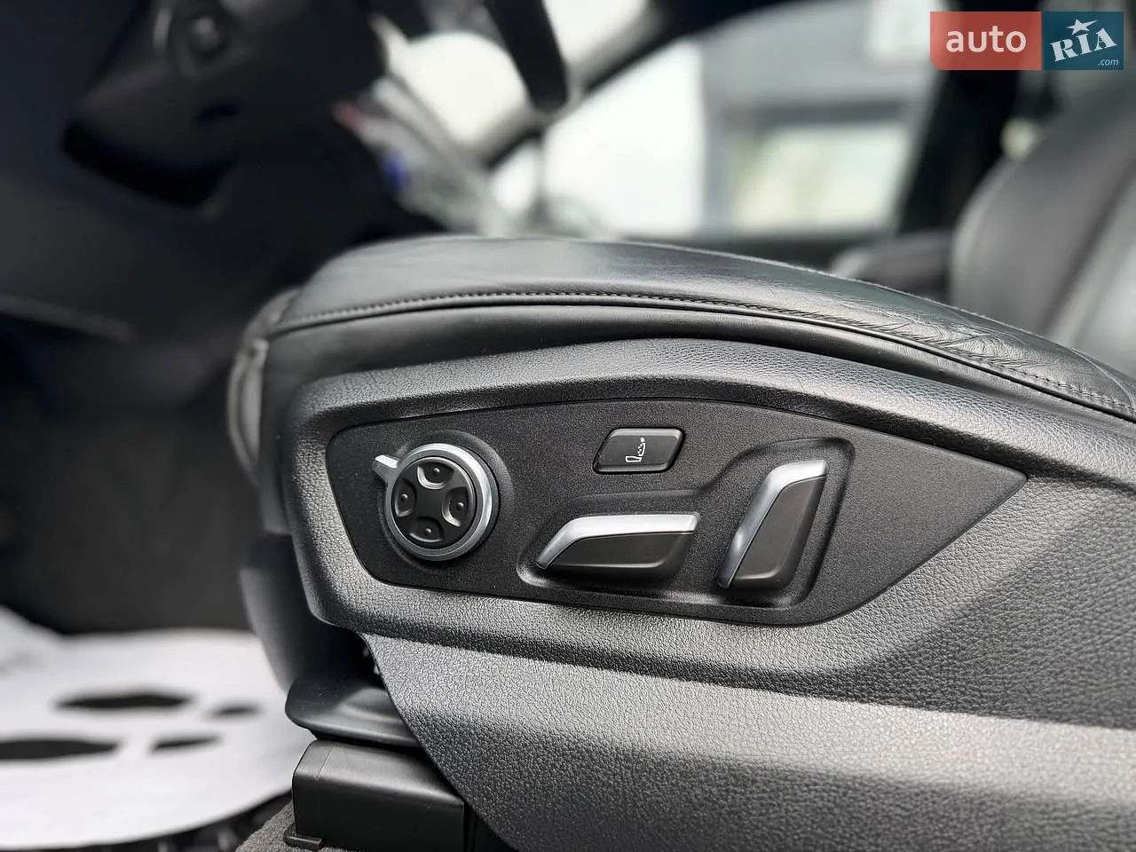 2017 Audi Q7 - мініатюра 26