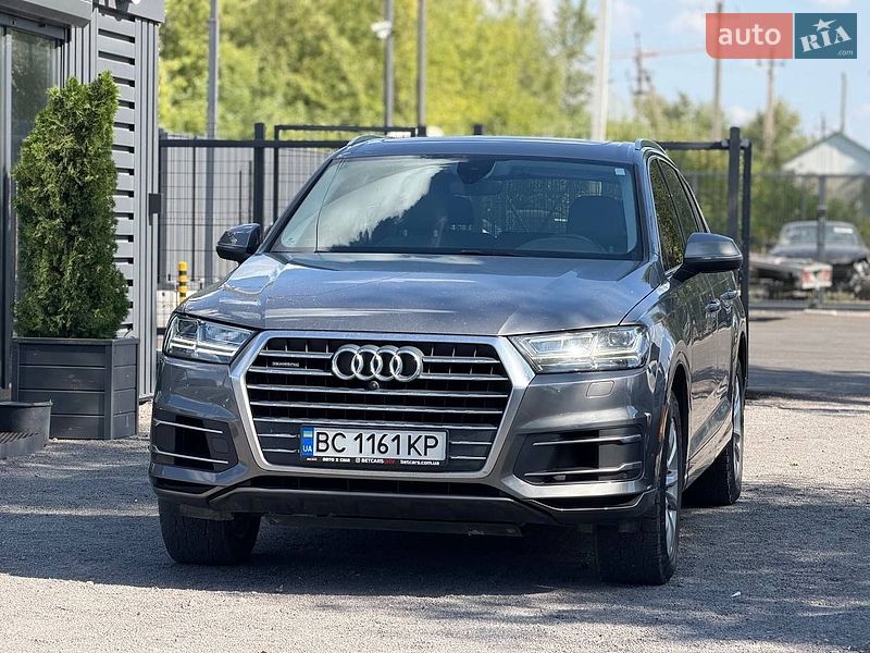 Audi Q7, фото з оголошення