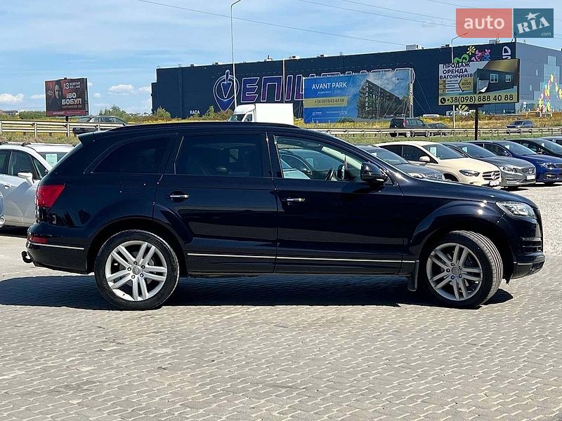 Позашляховик / Кросовер Audi Q7 2011 в Львові