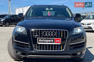 Позашляховик / Кросовер Audi Q7 2011 в Львові