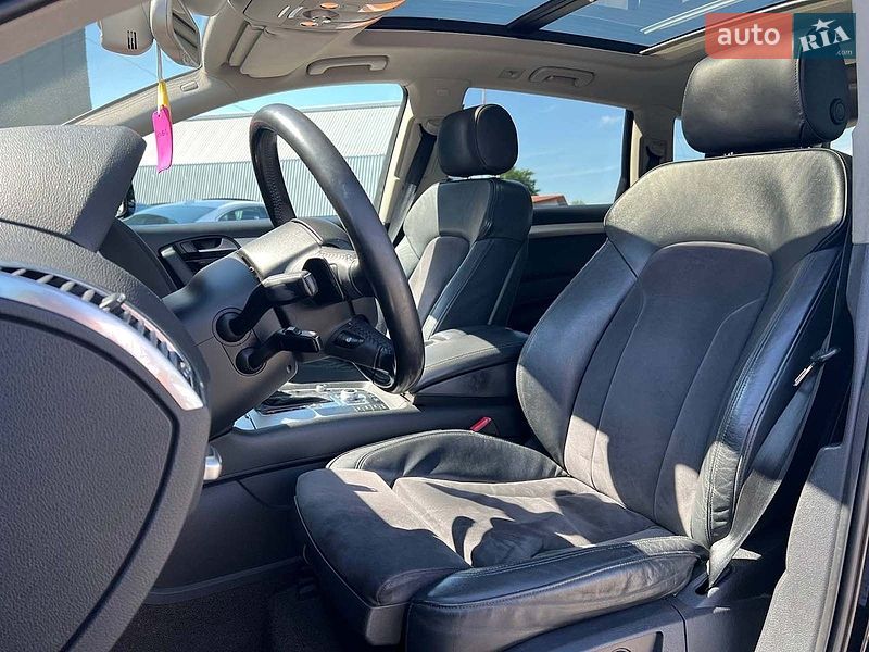Позашляховик / Кросовер Audi Q7 2011 в Львові