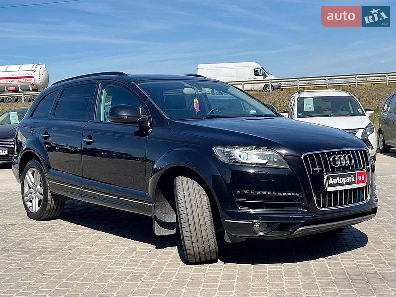Позашляховик / Кросовер Audi Q7 2011 в Львові