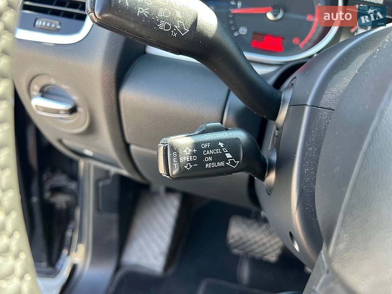 Позашляховик / Кросовер Audi Q7 2011 в Львові
