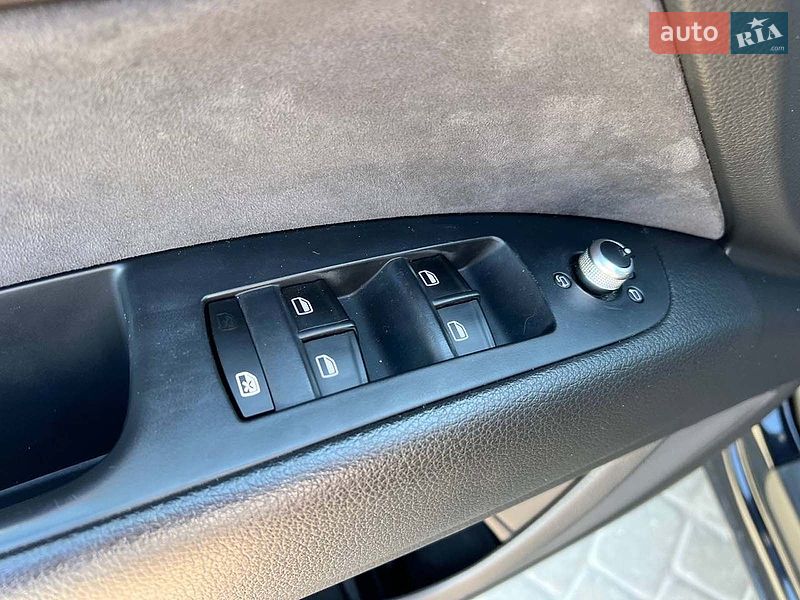 Позашляховик / Кросовер Audi Q7 2011 в Львові