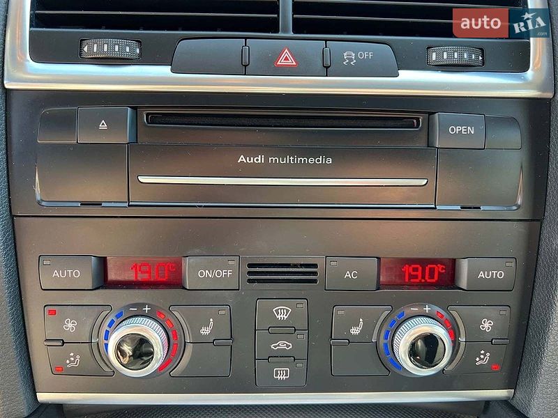 Позашляховик / Кросовер Audi Q7 2011 в Львові