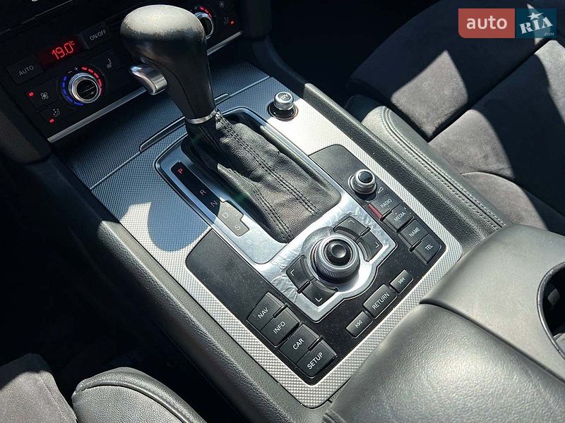 Позашляховик / Кросовер Audi Q7 2011 в Львові