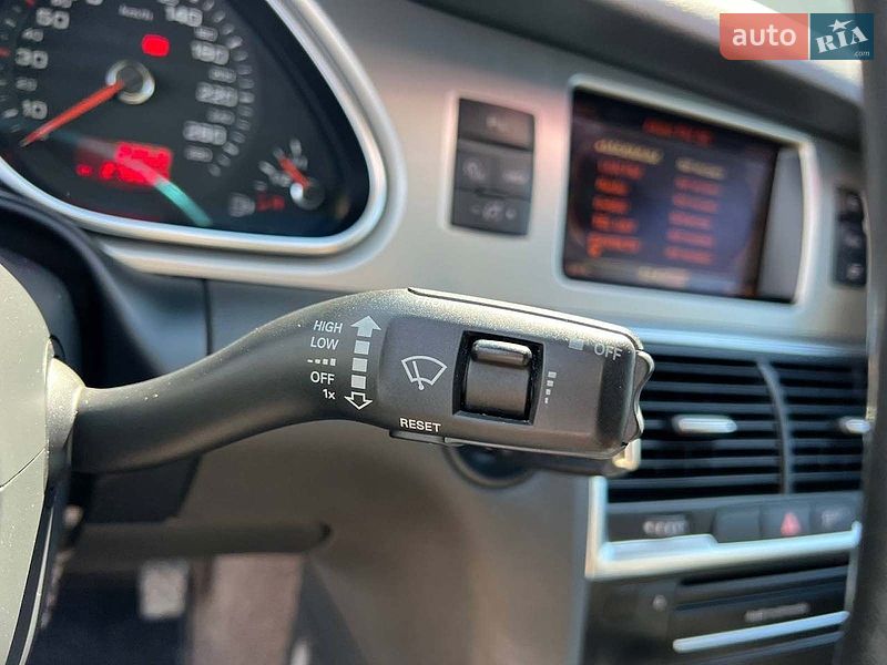 Позашляховик / Кросовер Audi Q7 2011 в Львові