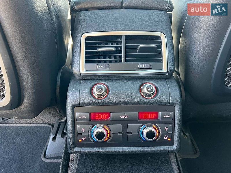 Позашляховик / Кросовер Audi Q7 2011 в Львові