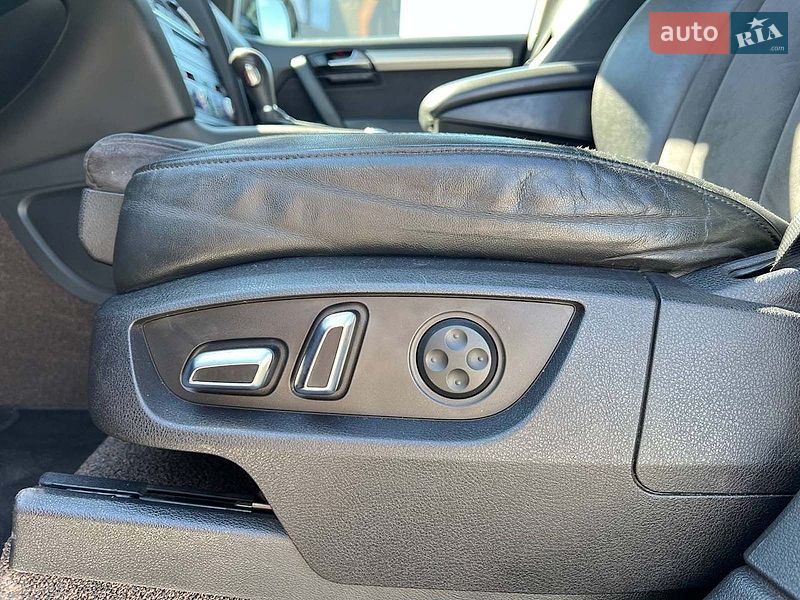 Позашляховик / Кросовер Audi Q7 2011 в Львові