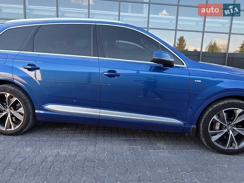 Audi Q7 2016