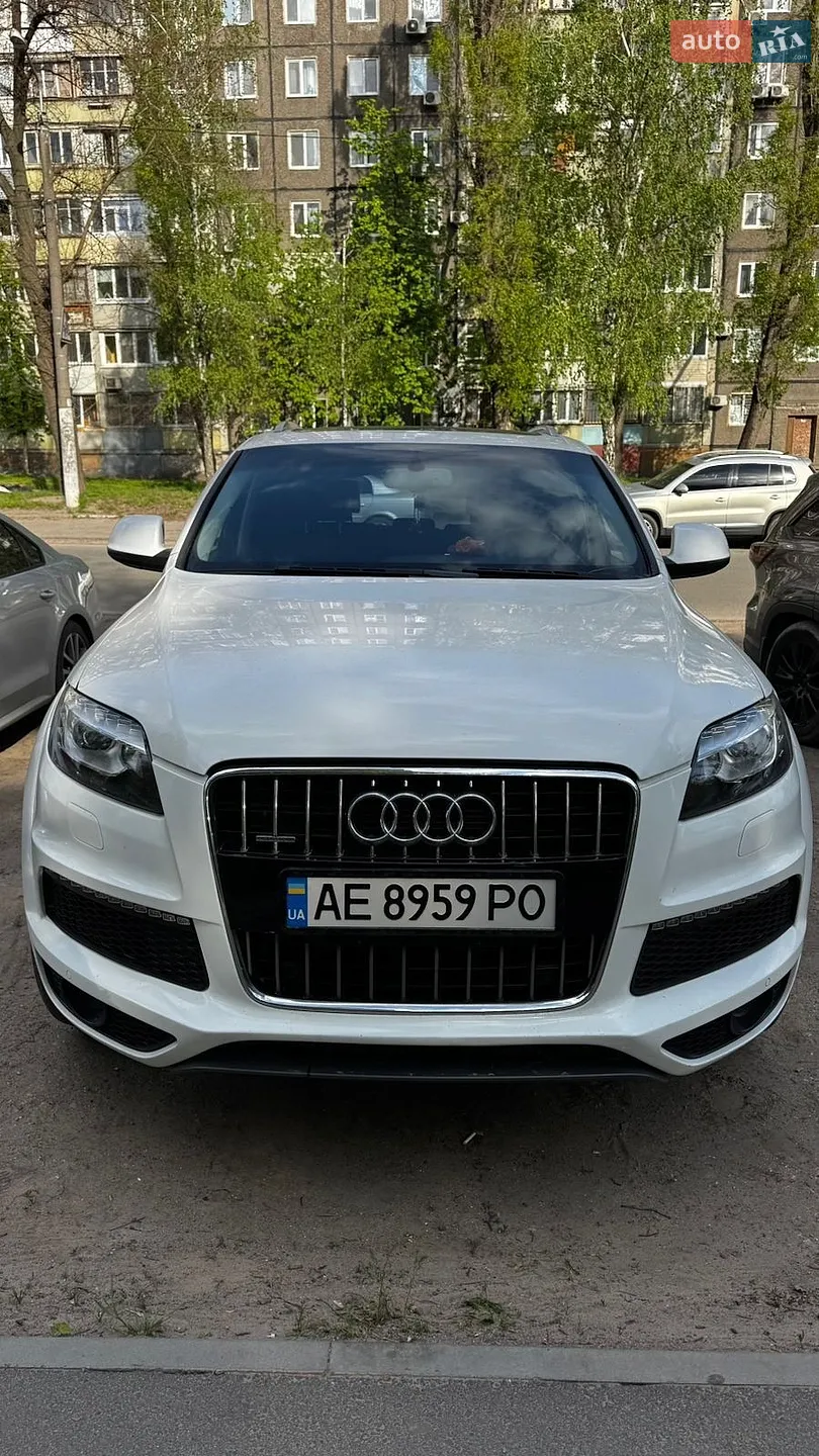 2011 Audi Q7 - фото 1