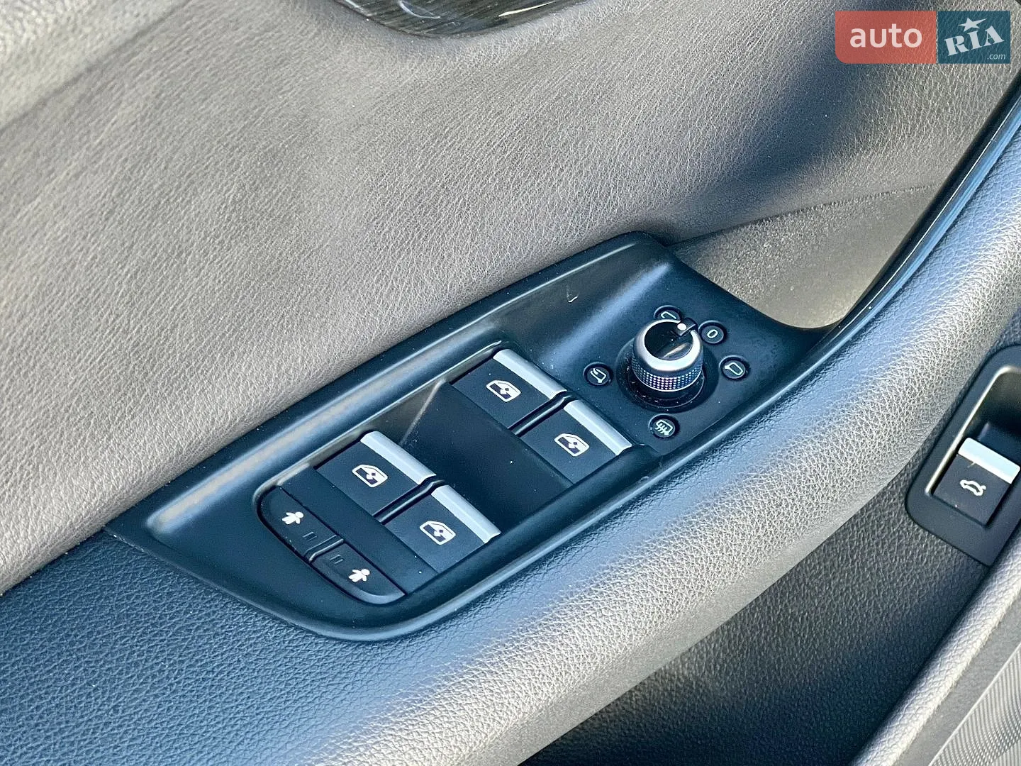 2016 Audi Q7 - мініатюра 26