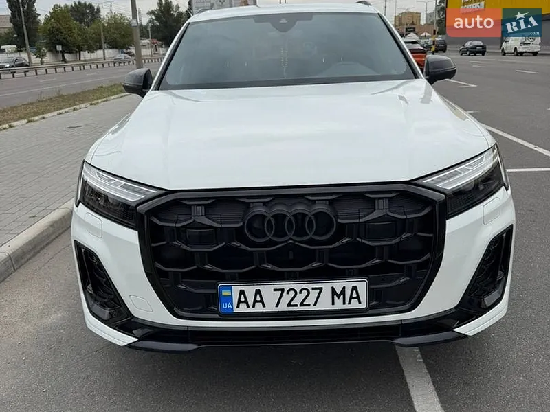 Audi Q7 2024
