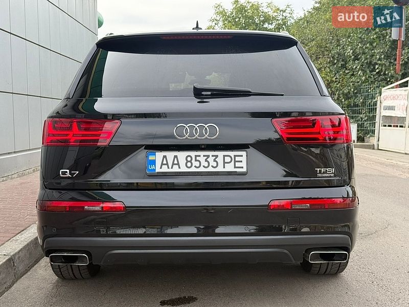 Позашляховик / Кросовер Audi Q7 2016 в Львові