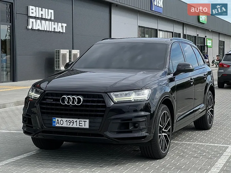 Audi Q7