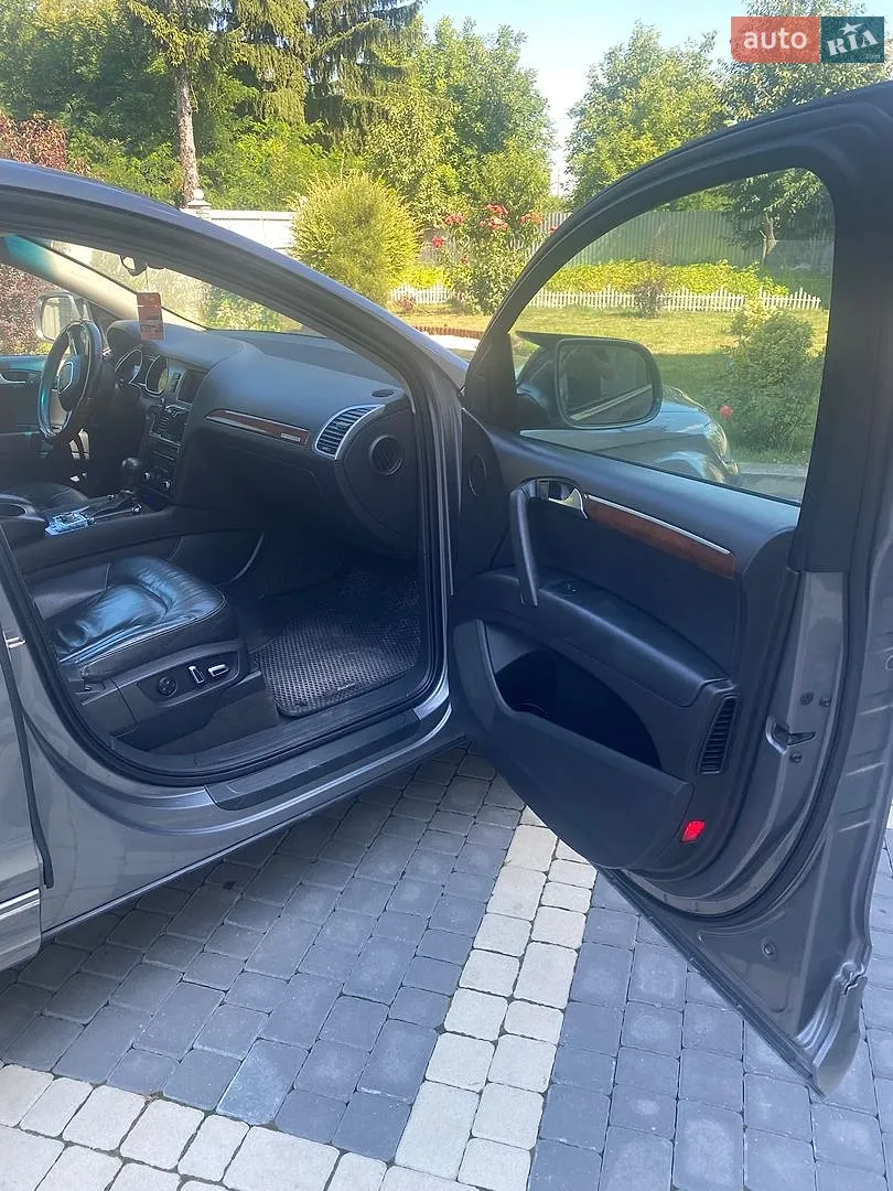2010 Audi Q7 - мініатюра 11