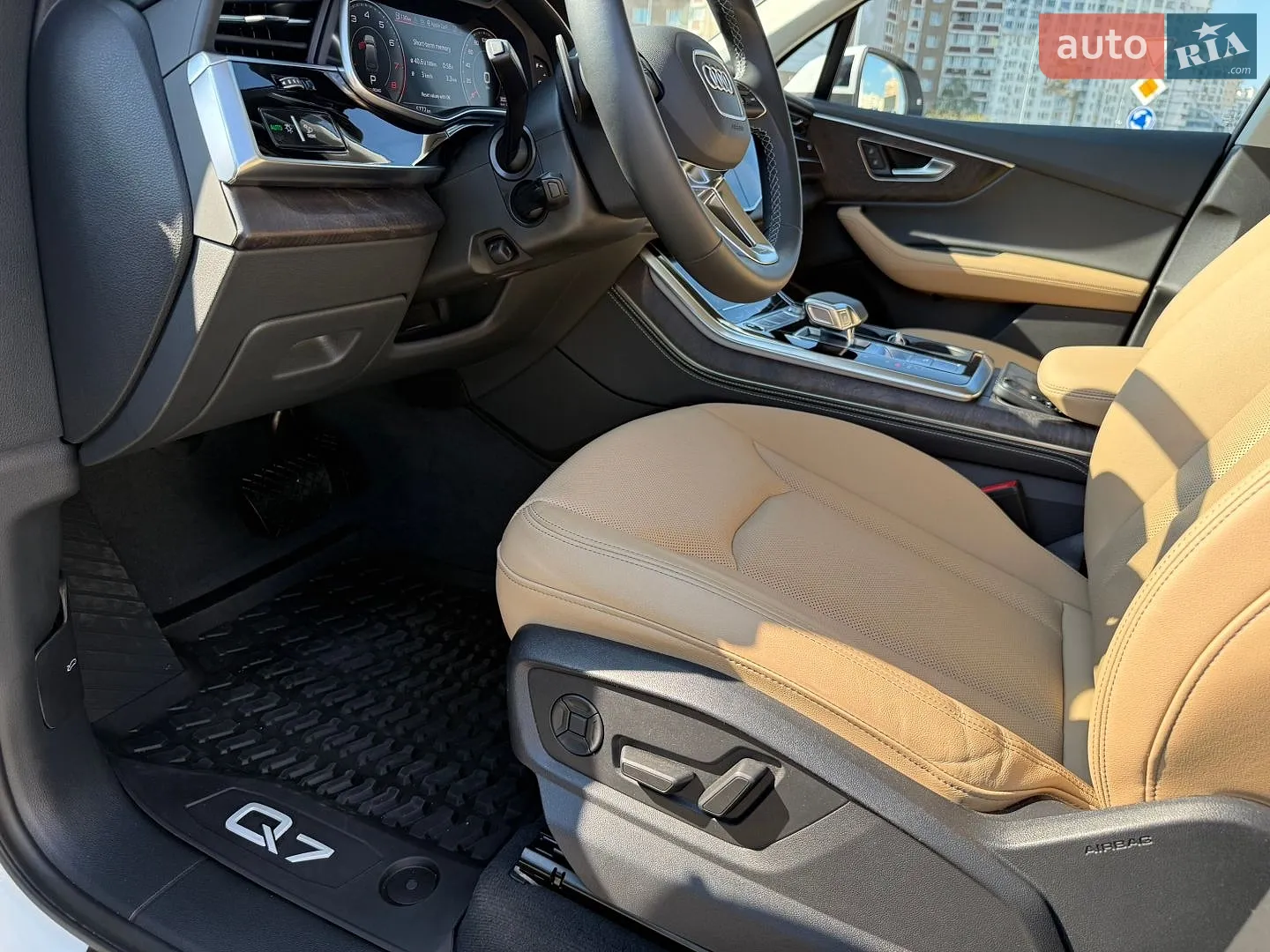 2025 Audi Q7 - мініатюра 34