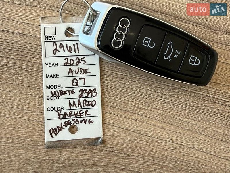 Позашляховик / Кросовер Audi Q7 2025 в Києві