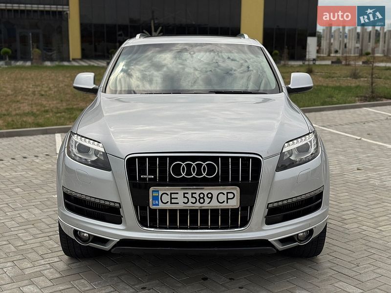 Внедорожник / Кроссовер Audi Q7 2012 в Черновцах
