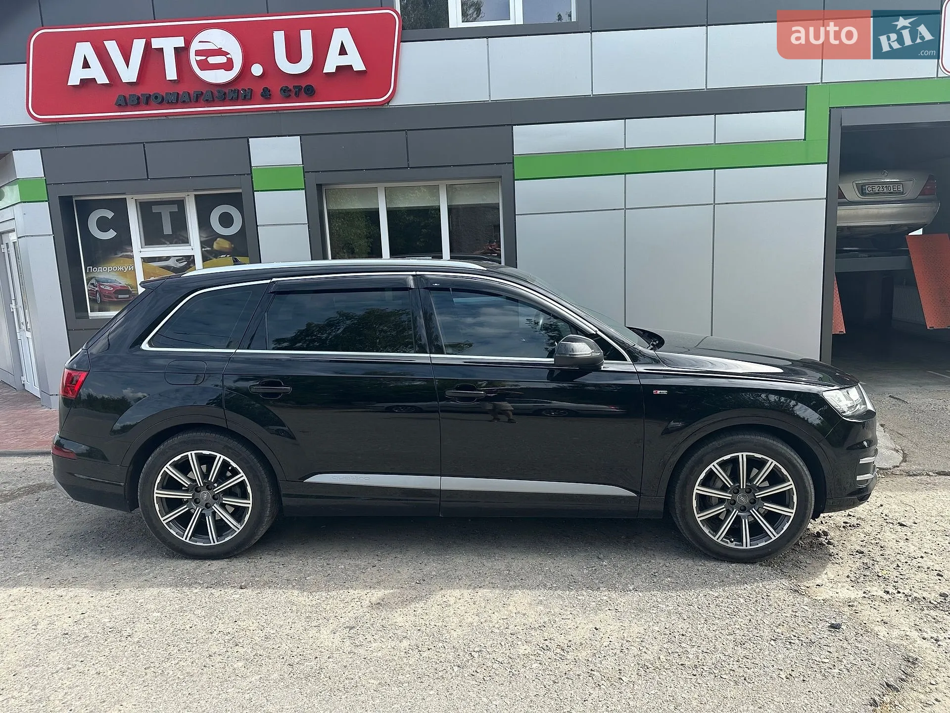 2016 Audi Q7 - мініатюра 2
