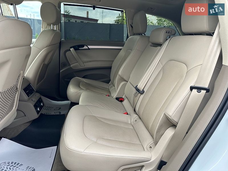 Внедорожник / Кроссовер Audi Q7 2015 в Дубно фото 20 Внедорожник / Кроссовер Audi Q7 2015 в Дубно