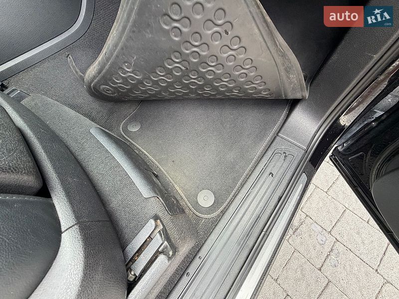 Позашляховик / Кросовер Audi Q7 2015 в Хусті