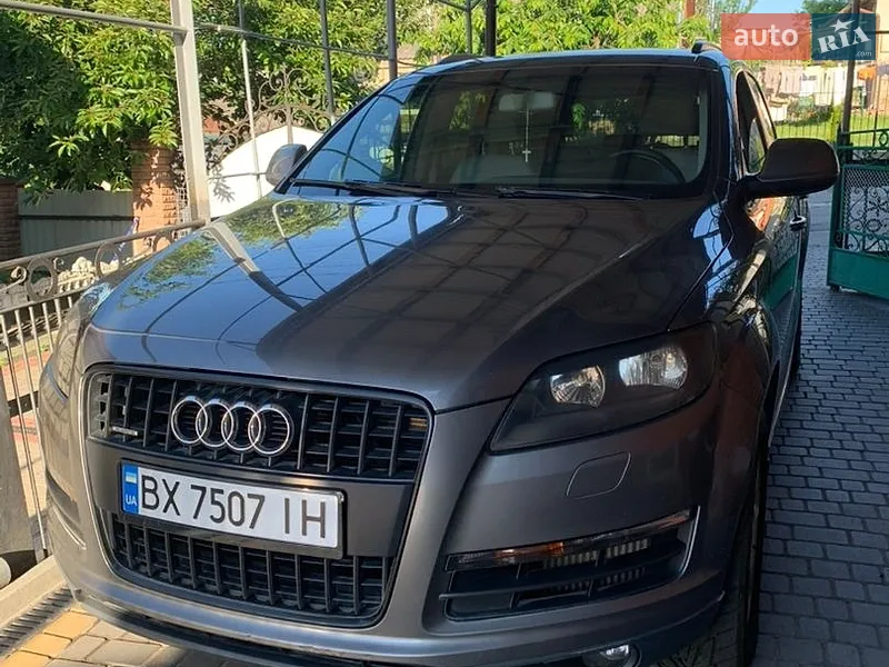 Audi Q7 2012
