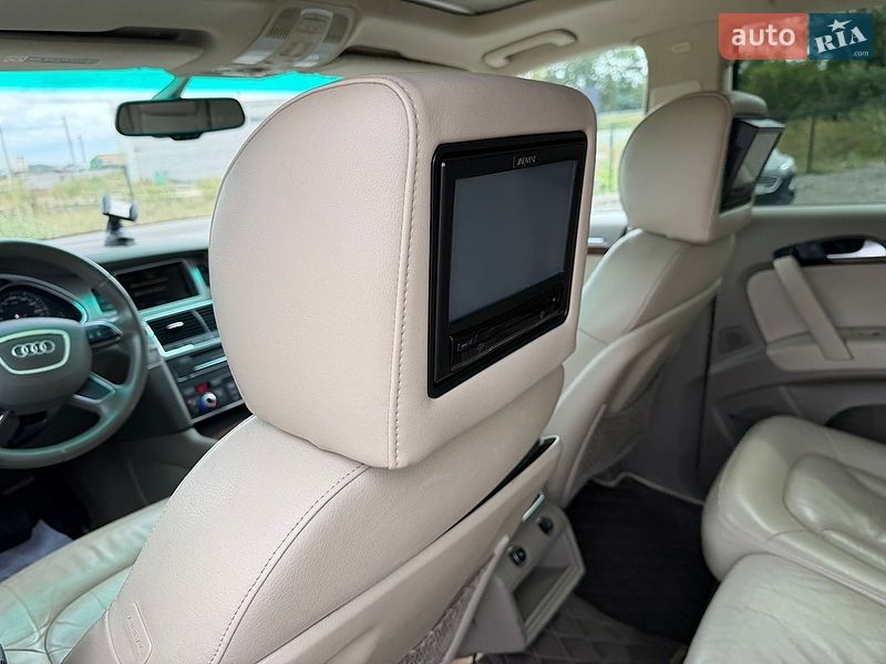 Позашляховик / Кросовер Audi Q7 2012 в Винниках