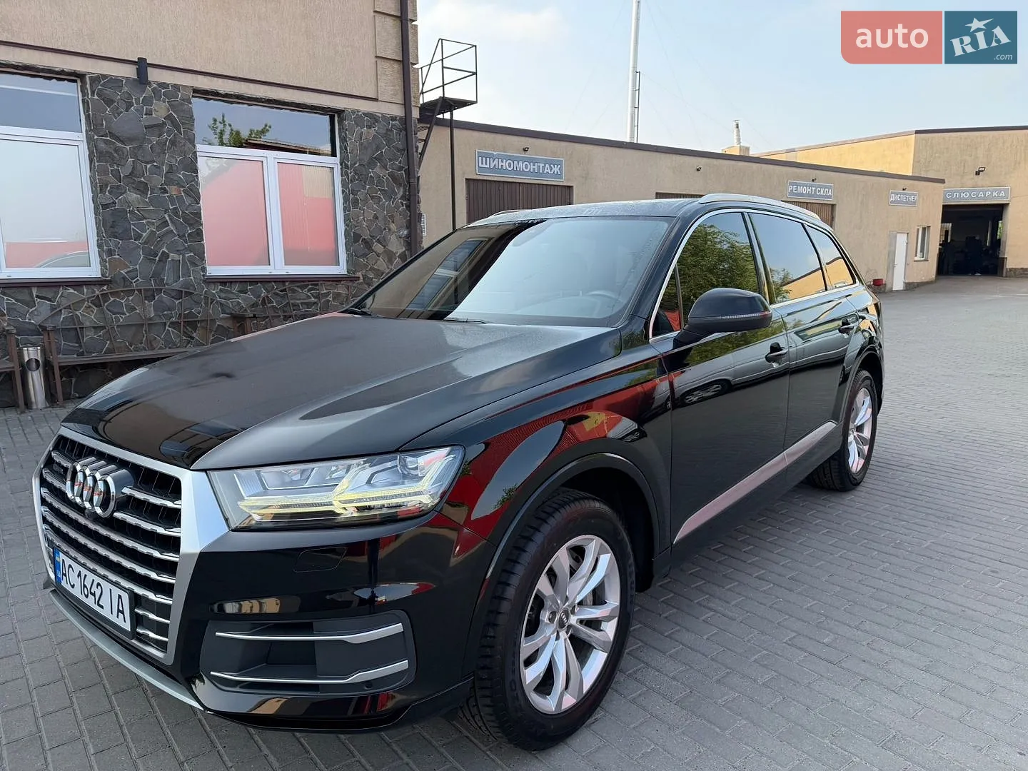 2017 Audi Q7 - мініатюра 8