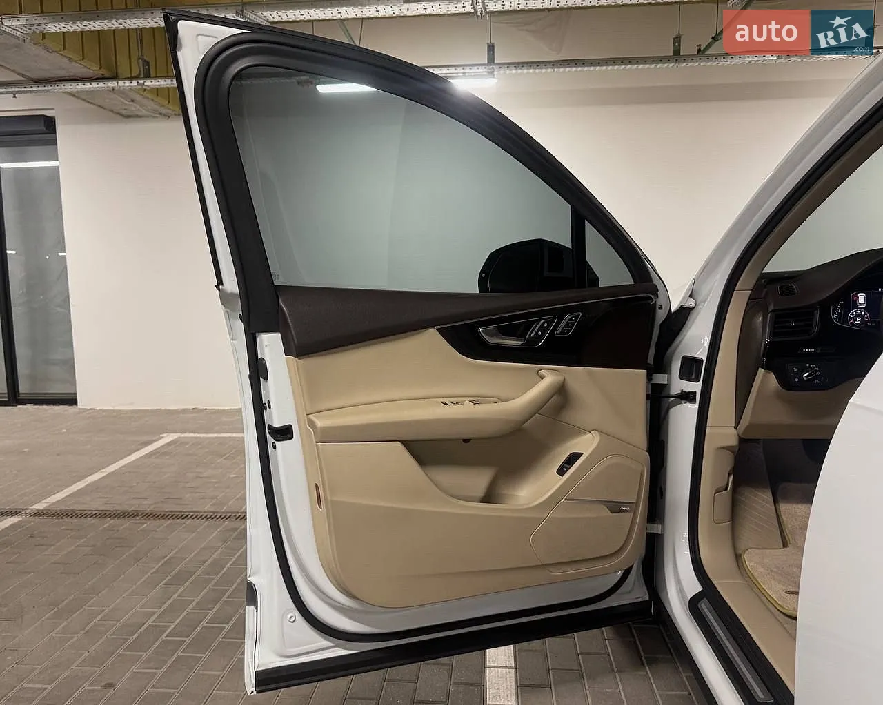 2017 Audi Q7 - мініатюра 18