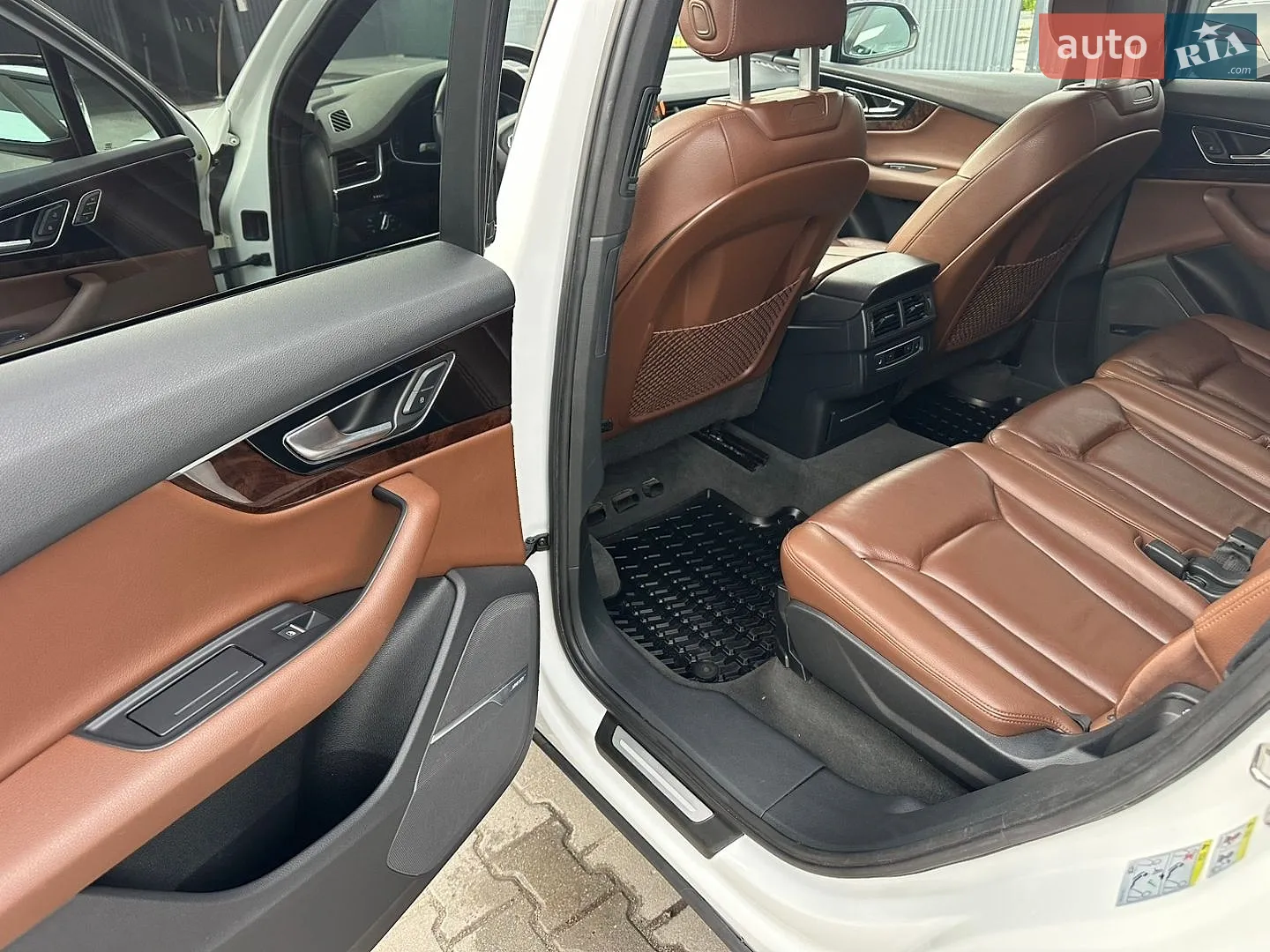 2016 Audi Q7 - мініатюра 32
