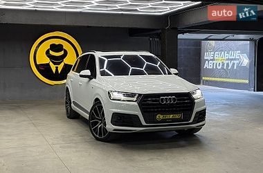 Позашляховик / Кросовер Audi Q7 2015 в Чернівцях фото Позашляховик / Кросовер Audi Q7 2015 в Чернівцях