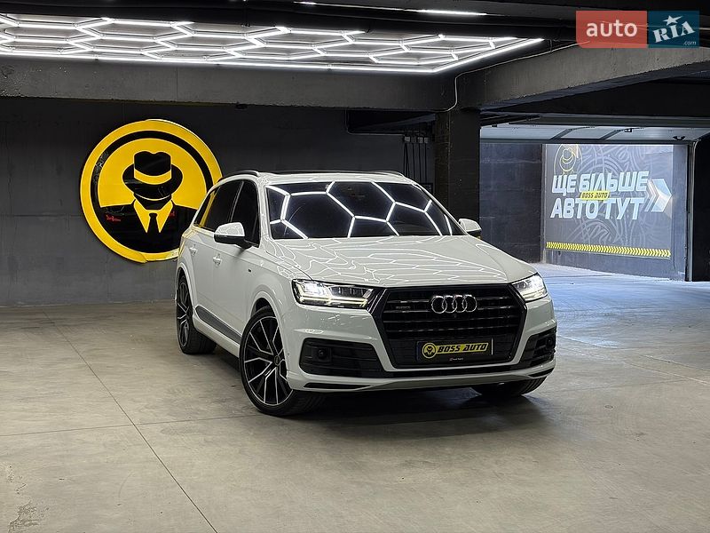Позашляховик / Кросовер Audi Q7 2015 в Чернівцях фото Позашляховик / Кросовер Audi Q7 2015 в Чернівцях