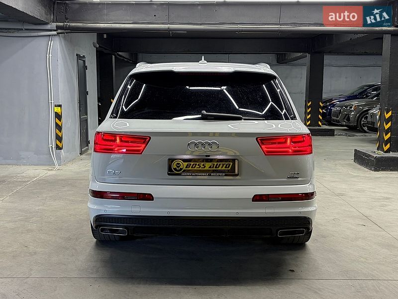 Позашляховик / Кросовер Audi Q7 2015 в Чернівцях фото 8 Позашляховик / Кросовер Audi Q7 2015 в Чернівцях