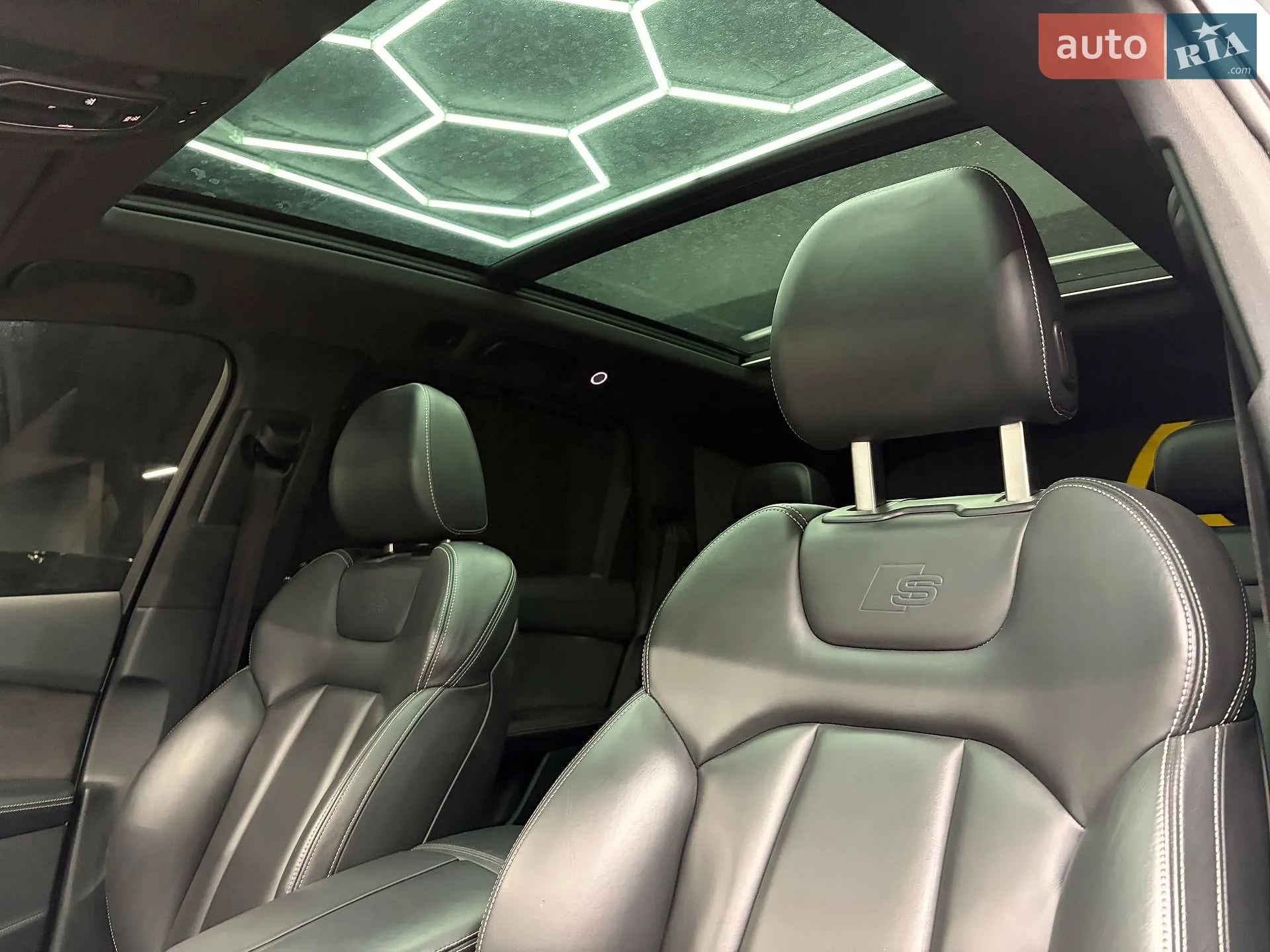 2015 Audi Q7 - мініатюра 11