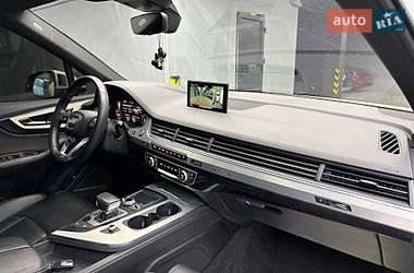 Позашляховик / Кросовер Audi Q7 2015 в Чернівцях фото 28 Позашляховик / Кросовер Audi Q7 2015 в Чернівцях