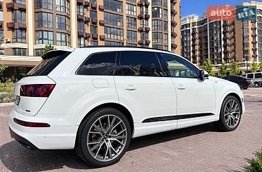 Внедорожник / Кроссовер Audi Q7 2019 в Софиевской Борщаговке