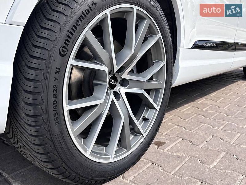 Внедорожник / Кроссовер Audi Q7 2019 в Софиевской Борщаговке