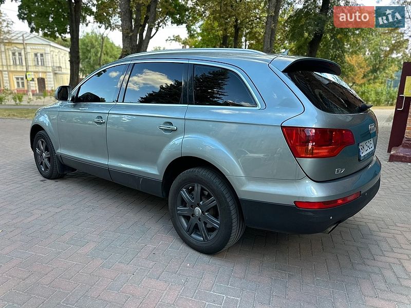 Позашляховик / Кросовер Audi Q7 2007 в Сумах