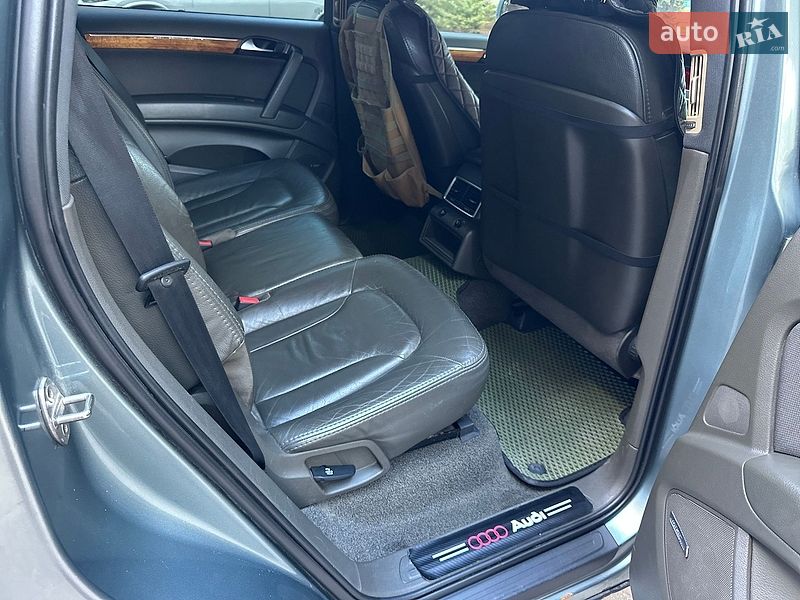 Позашляховик / Кросовер Audi Q7 2007 в Сумах